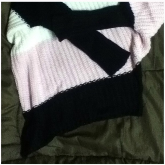 NWOT Loose Fit Dolman Sleeve Sweater - Picture 4 of 4